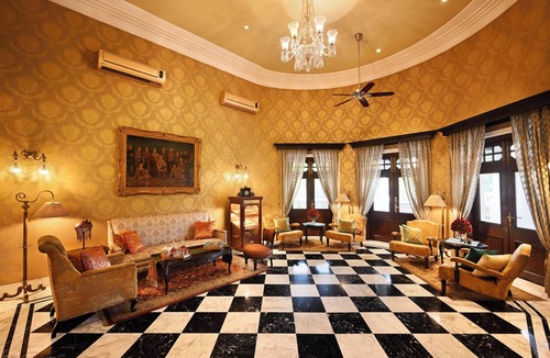 Varanasi Hotel | Taj Nadesar Palace
