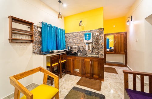 Ganapathichettikulam Villa | Teak Leaf Gateway Resort