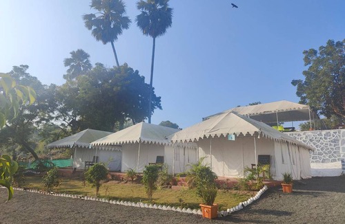 Rajpipla Other | Tent ∙ 3 guests