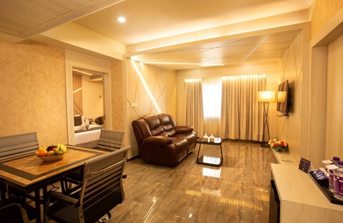 Ram Nagar Hotel | TGI SPS Grand