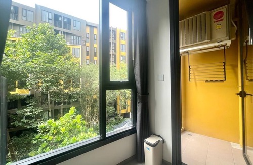 Phuket Apartment | The Base - New Studio Great location, shared Pool
