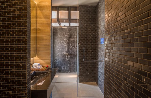 Moo 5 Hotel | The Bay Samui