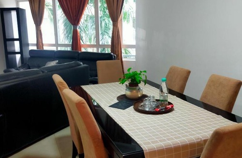 Subang Jaya Apartment | The Boulevard SJ - Entire condo with 2 Bedrooms, center Subang Jaya, near Sunway Pyramid