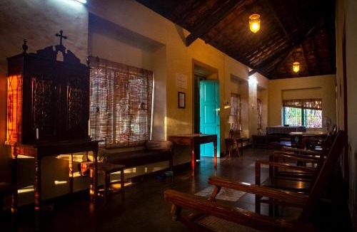 Bogmolo Ski Chalet | The Bungalow Bogmalo An 1880 Indo Portuguese Heritage Beach Villa South Goa