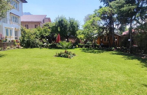 Nishat-Shalimar House | The CLOVER INN