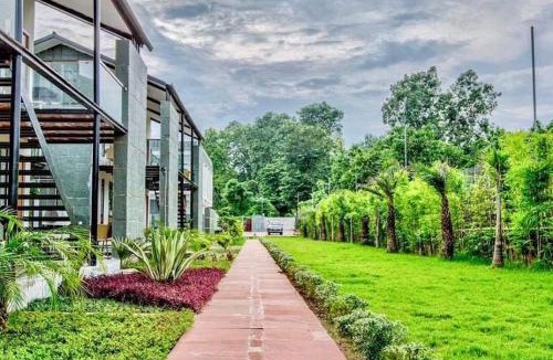 Bail Parao Resort | The Cloyster Resort and Spa