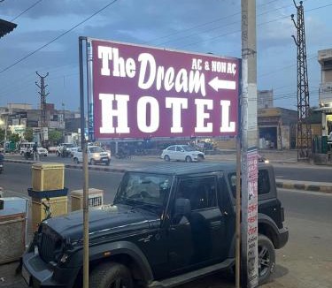 Shri Madhopur Hotel | The Dream Hotel