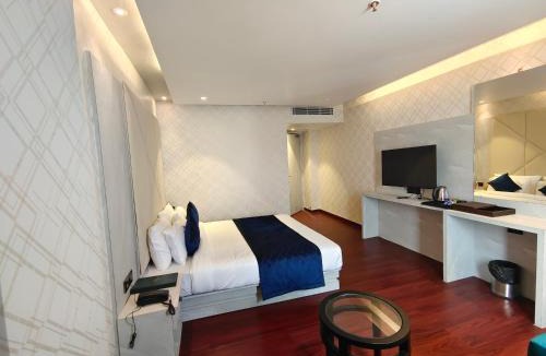 Muzaffarpur Hotel | The Emerald Hotel & Siya Milan Banquets