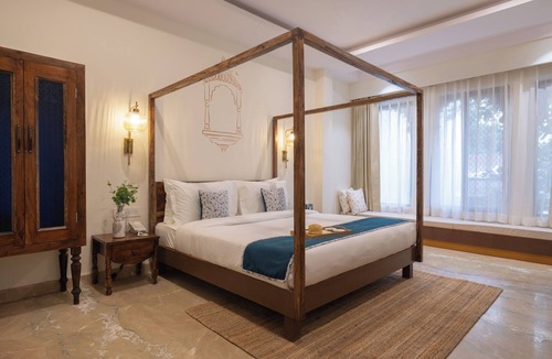 Lake Swaroop Sagar Resort | The Experience Resort