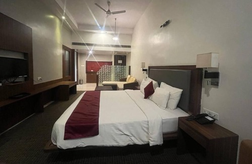 Kakinada Hotel | The Fern Residency Kakinada
