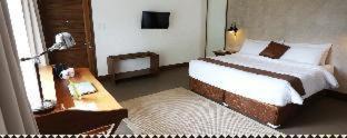 Coron Resort | The Funny Lion - Coron