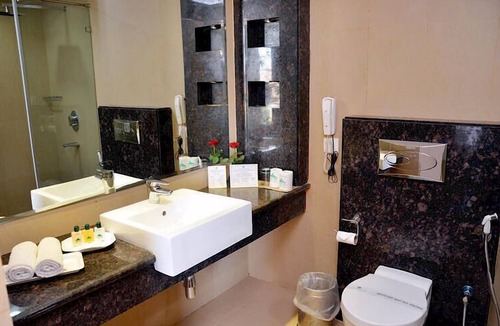 Amer Fort Road Resort | The Gold Palace & Resorts