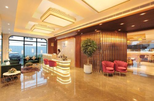 Onamthuruth Hotel | THE GRAND AMBASSADOR HOTEL