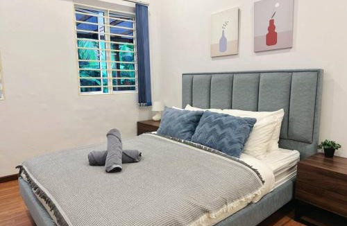 Seputeh House | The Heritage Mid Valley l KL Sentral l 8 Pax