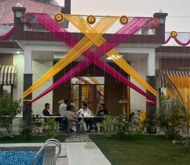 Ghaziabad Villa | The Jungle Retreat