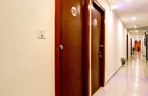Ahmedabad Hotel | The Lavish Stay
