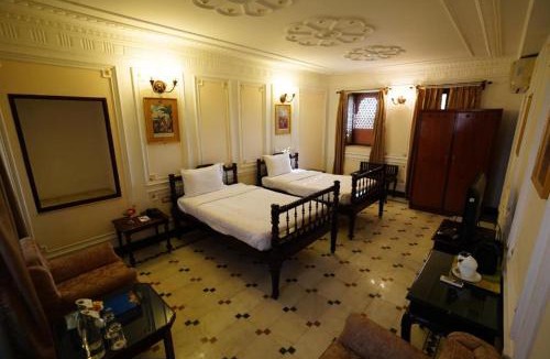 Bikaner Hotel | The Laxmi Niwas Palace