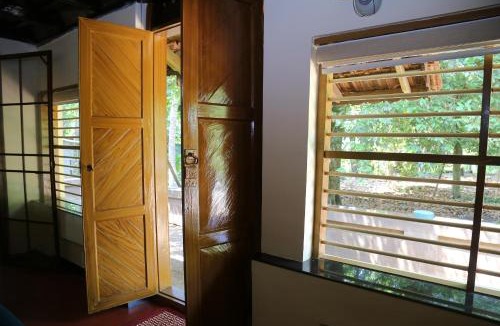 Kumaranalloor House | The Mana-Heritage stay - Chengazhimattam Mana