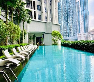 Kuala Lumpur City Centre Apartment | The Mews KLCC Service Suites