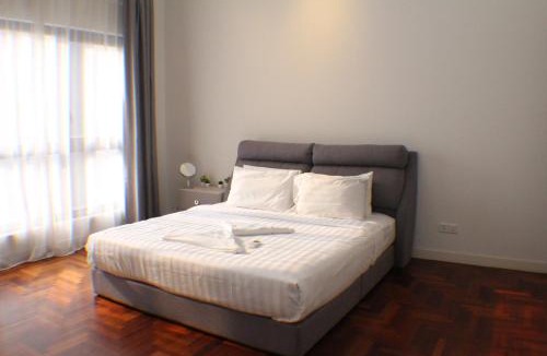 Kuala Lumpur City Centre Apartment | The Mews KLCC Service Suites
