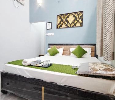 Faizabad Hotel | The Nest