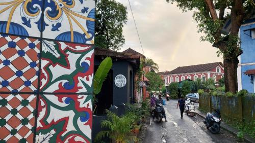 Fontainhas Hostel | The Old Quarter Hostel
