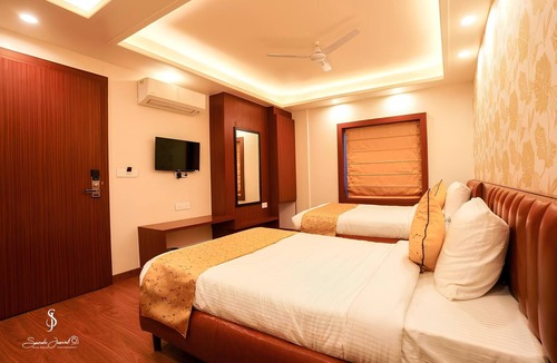 Varanasi Hotel | The Olivia