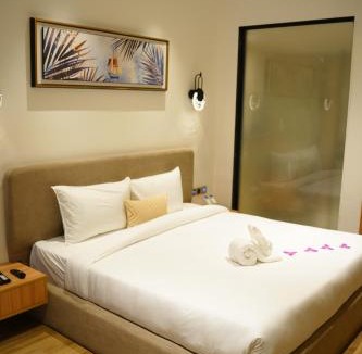 Rohtak Hotel | The Page