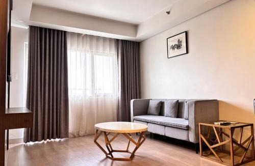 Bonifacio Global City Hotel | The Residences at BCCT