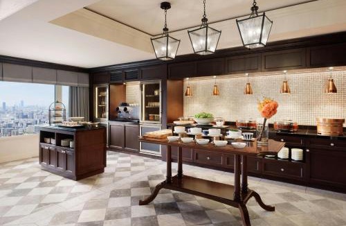 Umeda Hotel | The Ritz-Carlton Osaka