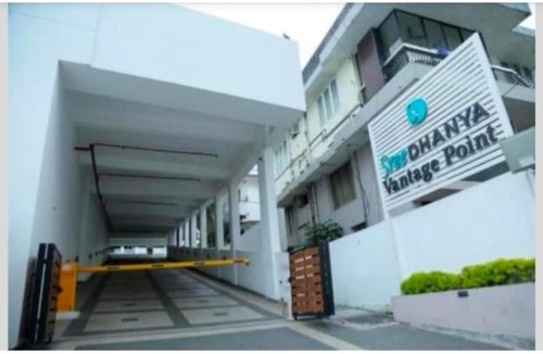 Palayam Apartment | The Sapphire Suite