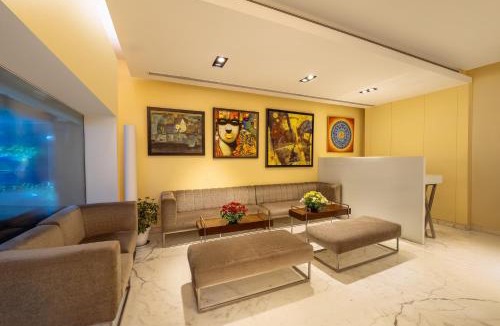 Kemps Corner Hotel | The Shalimar Hotel, Kemps Corner