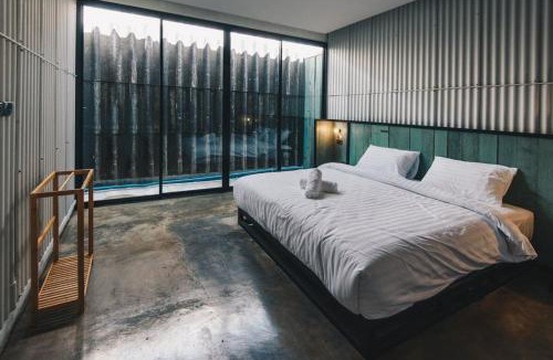 Trang Hostel | THE TREE Sleep and Space