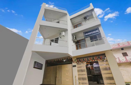 Gorakhpur House | The white house guest house