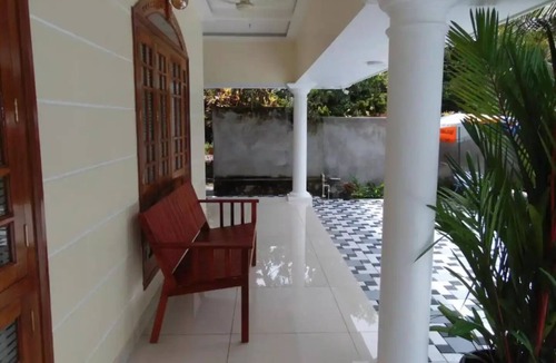 Venganoor Villa | Thushara Swimming Pool Villann