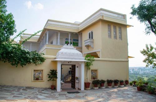 Udaipur House | Titardi Garh- 18th Century Castle Homestay