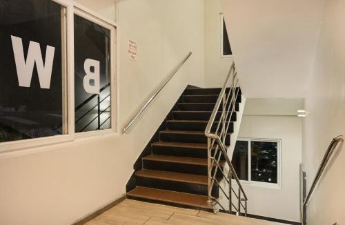 MVP Colony Hotel | Townhouse 1439 The B&W Motel