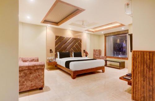 Danapur Hotel | Townhouse Oak Amity University Patna Formerly The Golden Crown