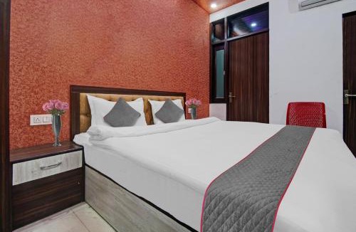 Mansarovar Hotel | Townhouse The Lotus