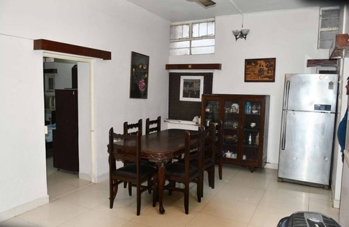 Allahabad House | Tranquil 3-bedroom house with AC in Prayagraj
