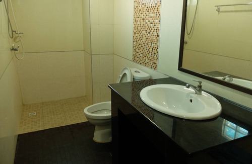Chachoengsao Hotel | Tree House Chachoengsao