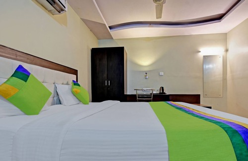 Tonk Road Hotel | Treebo Dream Palace Near Jaipur International Airport
