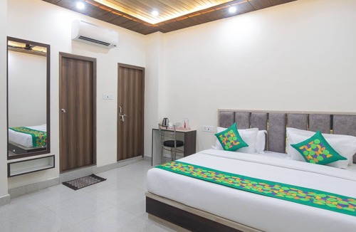Mohangarh Hotel | Treebo Golden Kashi