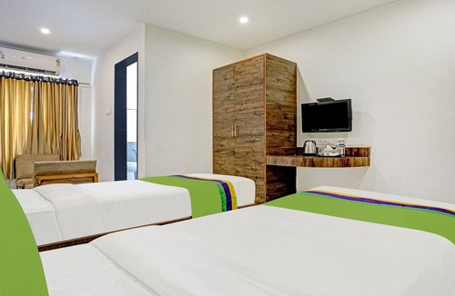 Cidco Hotel | Treebo Varsha Palace