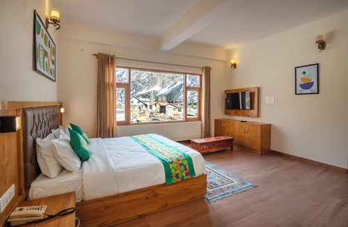 Keylong Hotel | Treebo Melag Jispa with Mountain View
