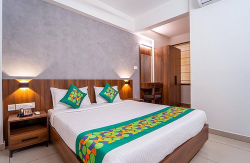Kochi House | Treebo Petals Suites
