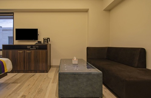 Malviya Nagar Hotel | Treebo Pink City Grand