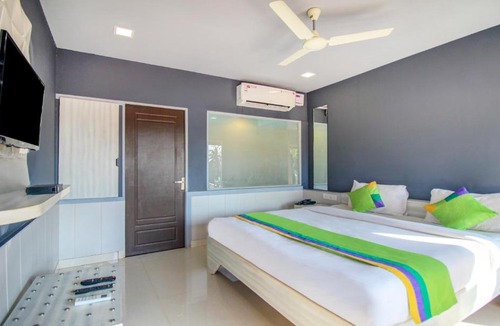 Ashvem Hotel | Treebo Trend Ashwem Beach Resort Goa