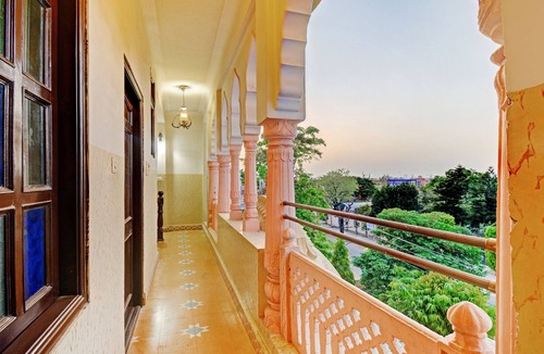 Vidhyadhar Nagar Hotel | Treebo Trend Utsav Niwas