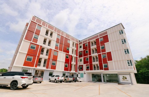 Lat Sawai Hotel | Triple Trees Hotel